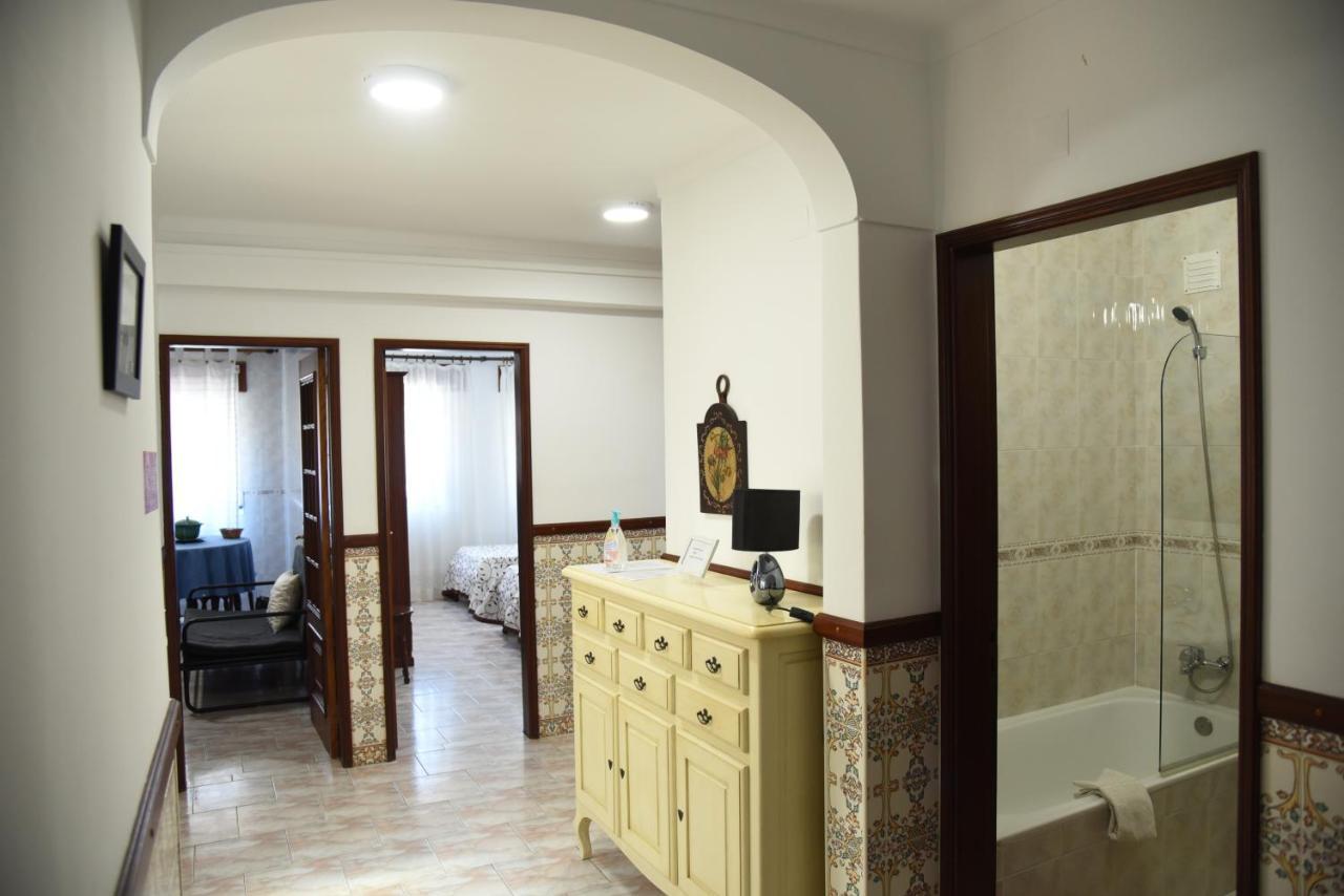 Flor Da Primavera - Residencial E Apartamentos ازامبوجا المظهر الخارجي الصورة
