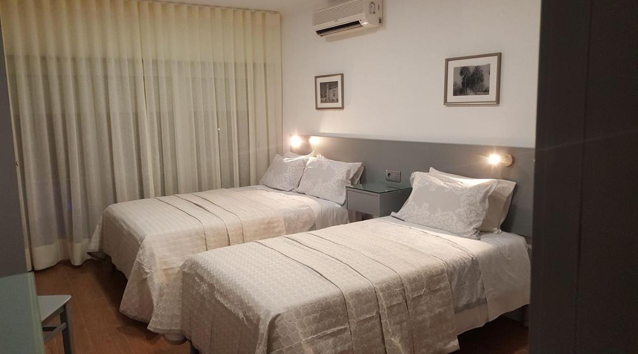 Flor Da Primavera - Residencial E Apartamentos ازامبوجا المظهر الخارجي الصورة